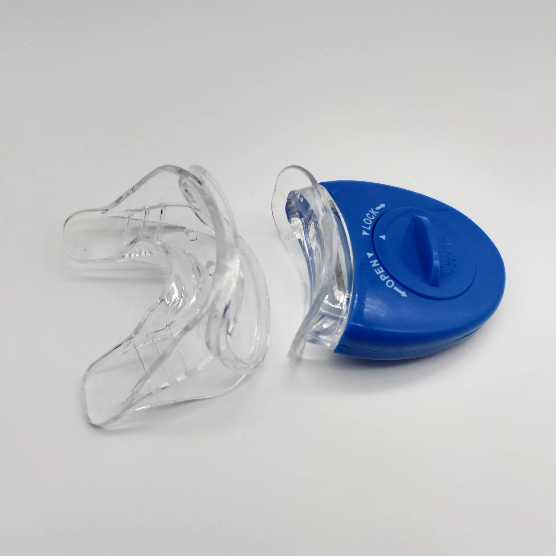 whitening device